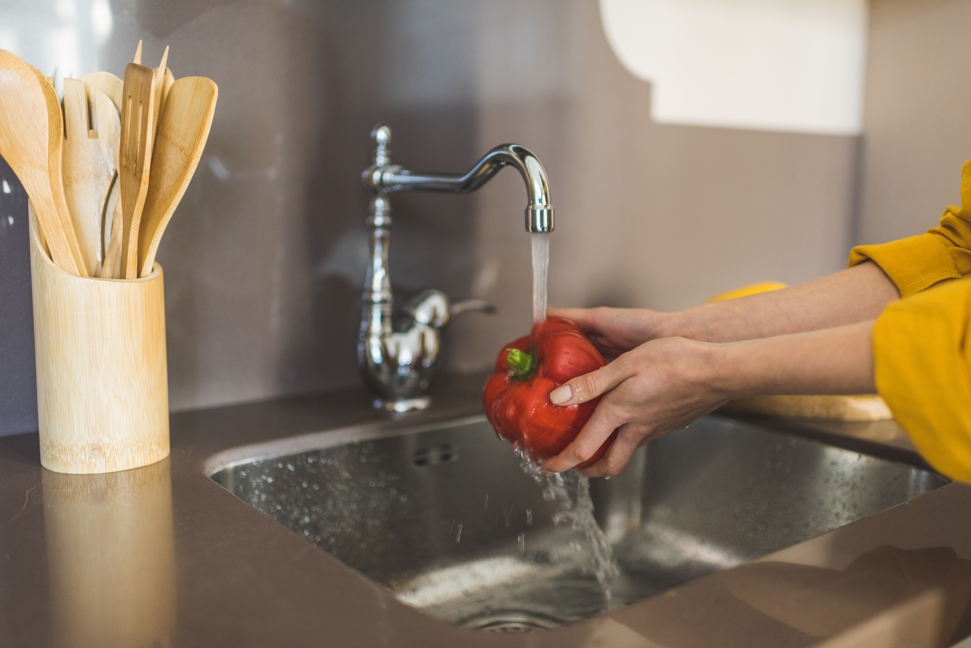 3 Clues Your Kitchen Sink Is Clogged London Plumbing