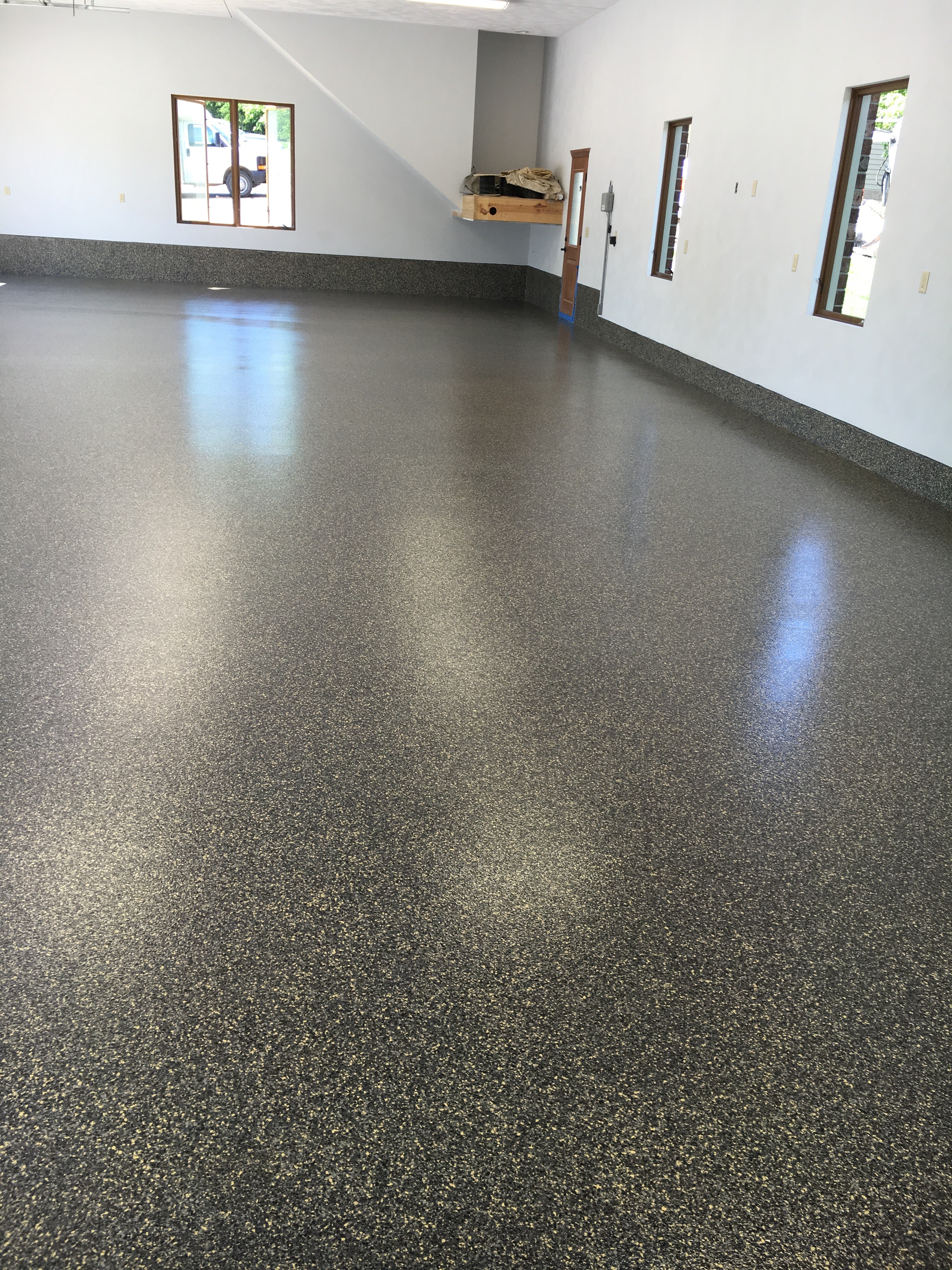 5 Benefits Of Upgrading Your Home With Concrete Flooring Roider
