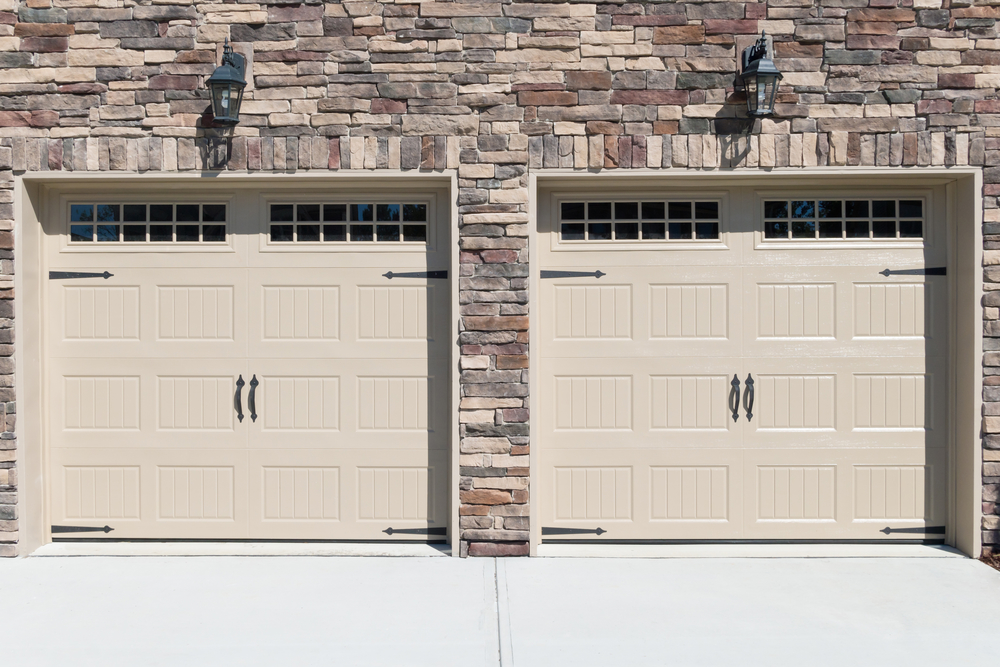 3 Garage Door Maintenance Tips For Winter Mp Garage Doors