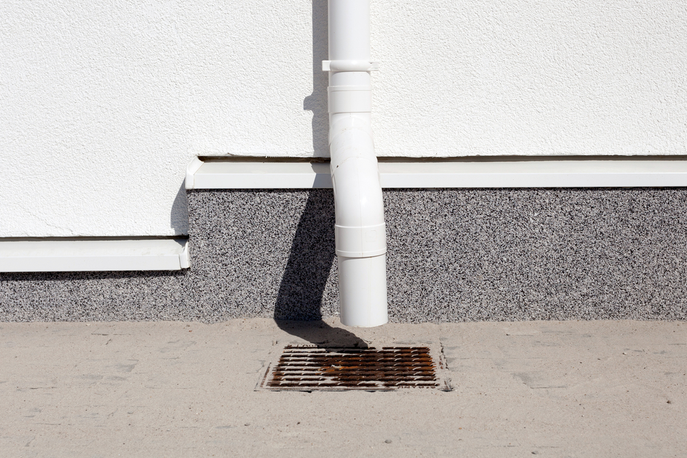 5 Steps to Completing Your Summer Gutter Cleaning Checklist - Gardner