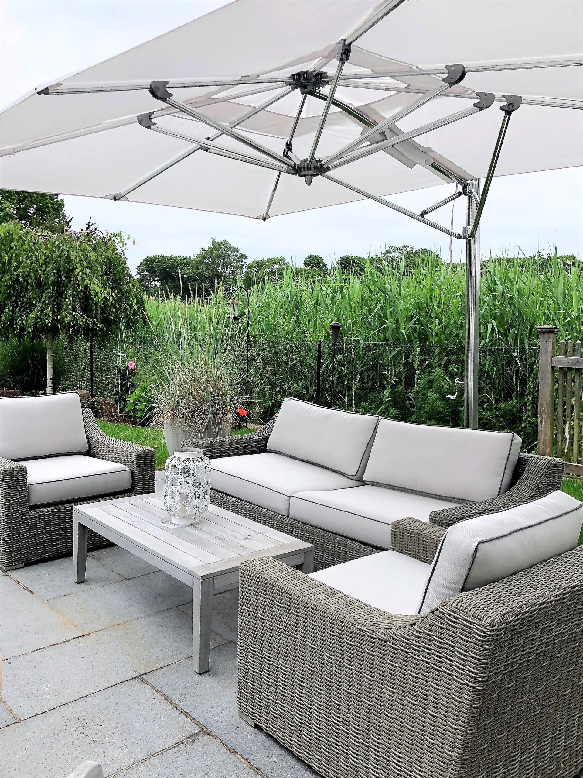 Why Custom Outdoor Cushions Are Worth The Investment Inside