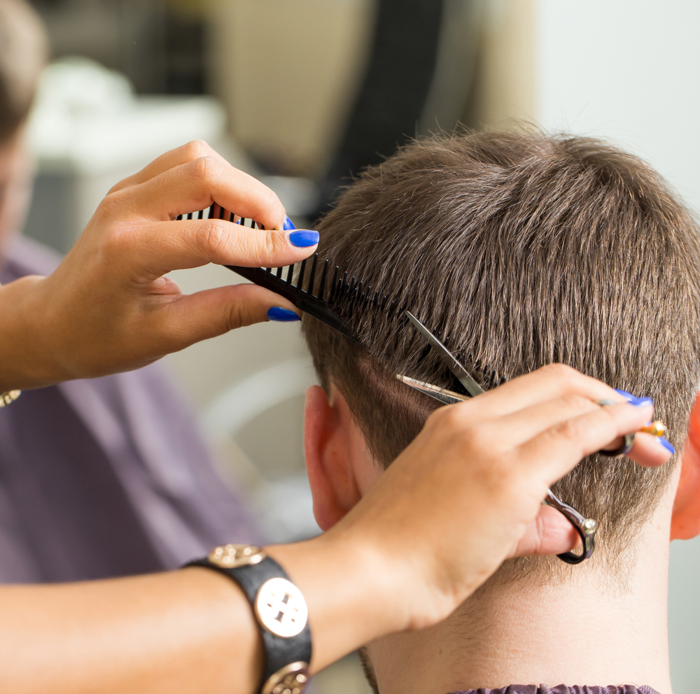 3 Benefits of Walk-In Hair Salons - Premier Cuts Hair Salon