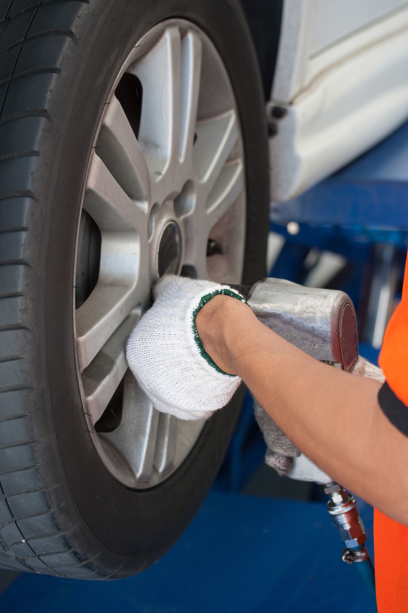 how-does-low-tire-pressure-affect-your-car-landrum-lube