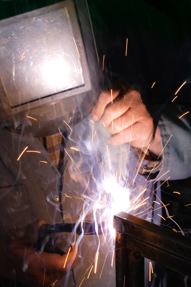 5 reasons to use oxy-acetylene for cutting and welding